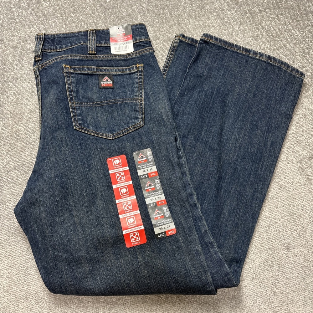 NWT bulwark 20x32 FR Women's Straight Flame Resistant Jeans 2112 Cat 2